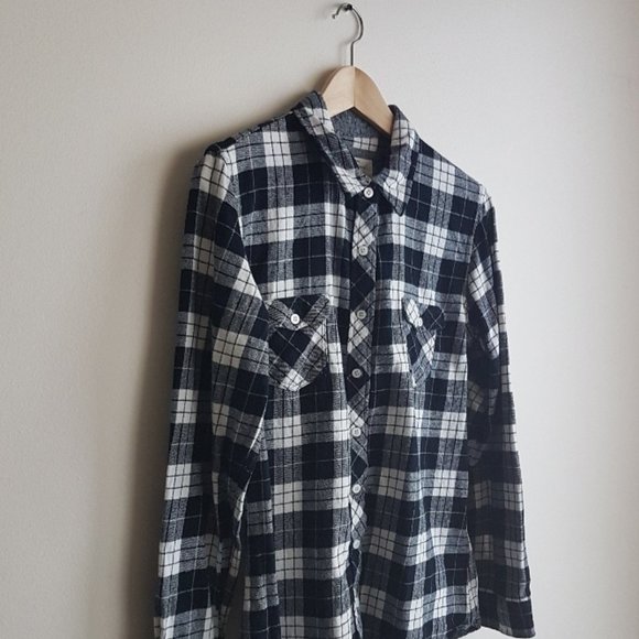 Women's Plaid Flannel Shirt - Black and White - Picture 2 of 4